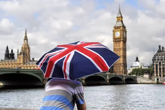 Khan Projected to Become England's Top Surname by 2027