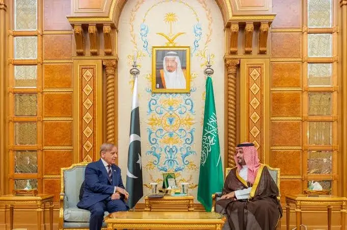 Pakistan Seeks $6.7 Billion Long-Term Oil Facility From Saudi Arabia