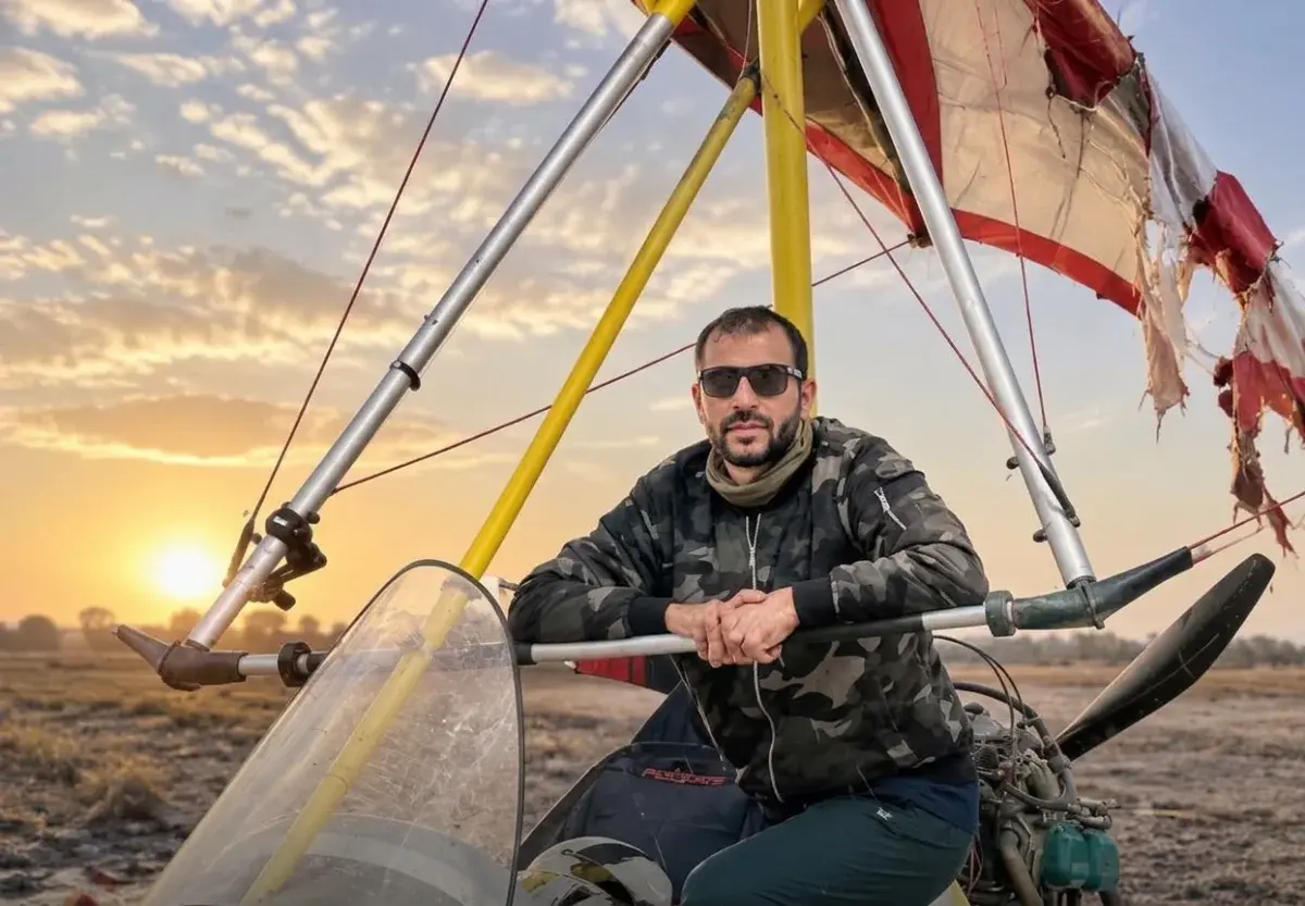 Renowned Aviator Qazi Zafar Dies in Tragic Microjet Crash at Thal Rally