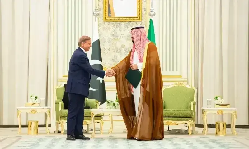 Pakistan Seeks $6.7 Billion Saudi Oil Financing to Ease Reserves