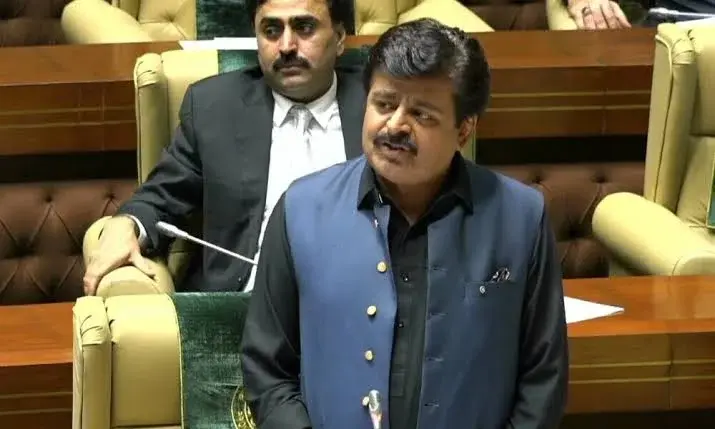Global Interest Surges in Sindh's Teacher Licensing Reforms