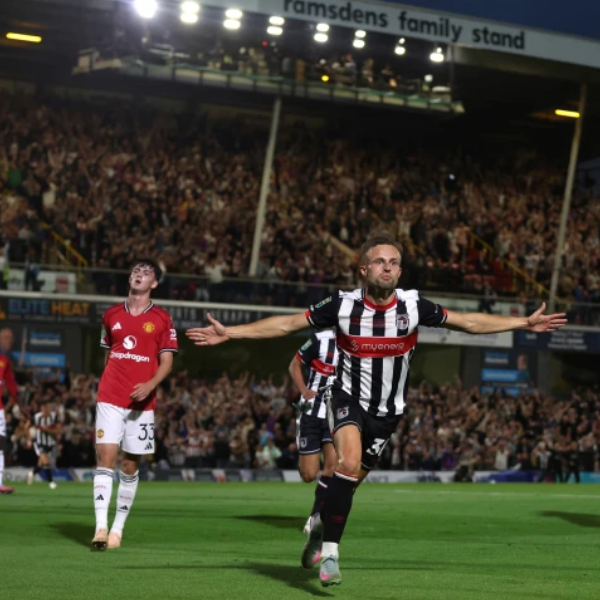 Grimsby Town Stuns Manchester United in Carabao Cup 2025